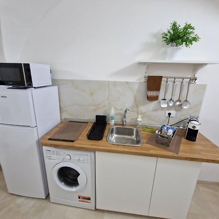 Daniel'S House Apartment Катания Екстериор снимка